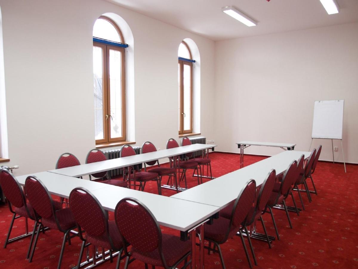 Hotel Vinar - Bed & Breakfast Kurdějov Zewnętrze zdjęcie