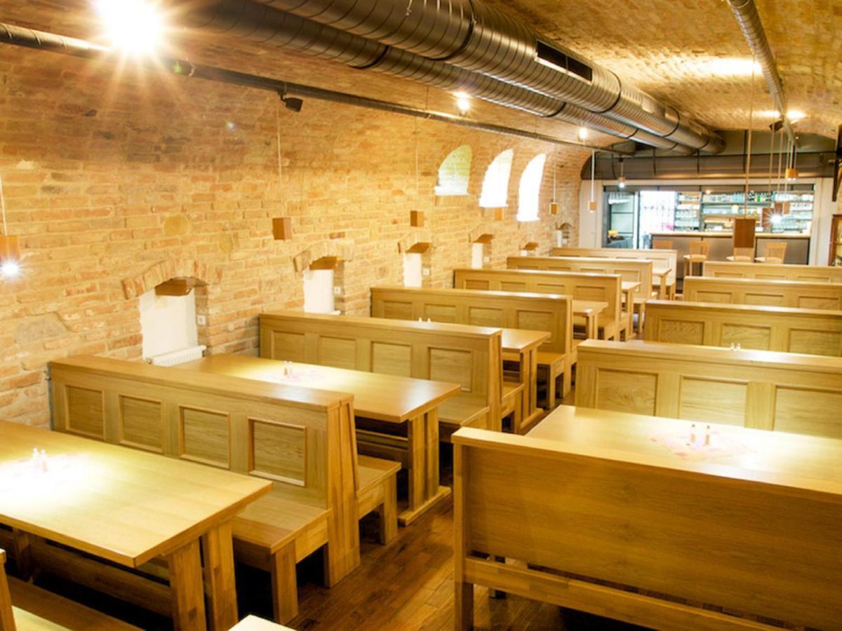 Hotel Vinar - Bed & Breakfast Kurdějov Zewnętrze zdjęcie