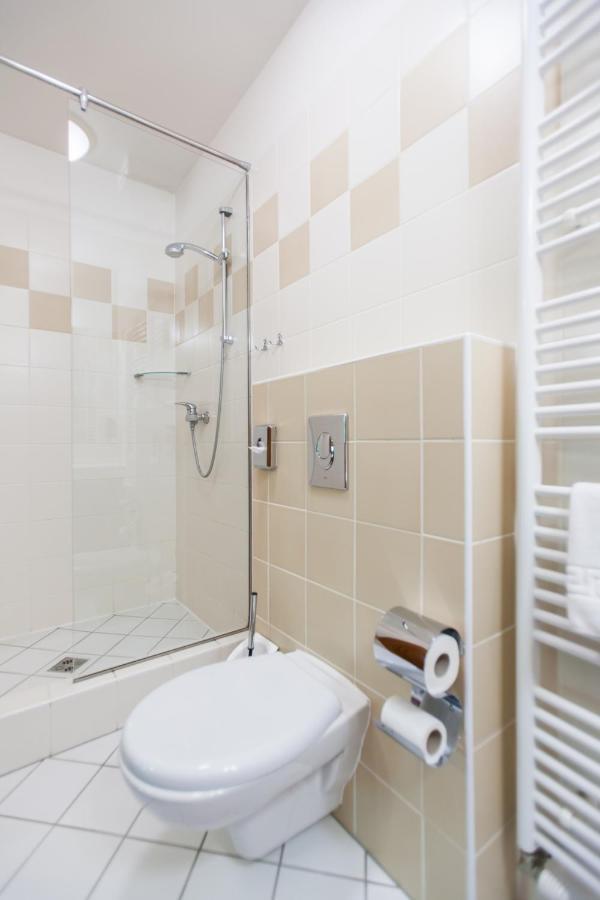 Hotel Vinar - Bed & Breakfast Kurdějov Zewnętrze zdjęcie